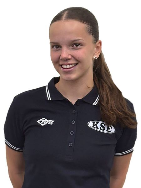 Lénárt Amanda